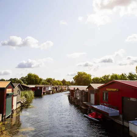 Lejlighed Peenecamp Neukalen, *