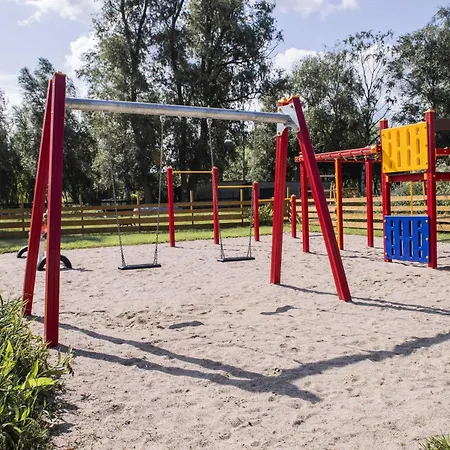 Peenecamp Neukalen, Lejlighed