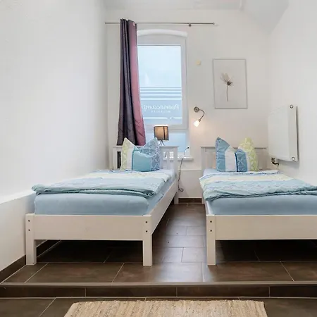 Peenecamp Neukalen, Lejlighed