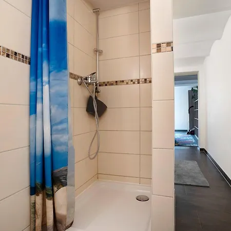 Lejlighed Peenecamp Neukalen, *