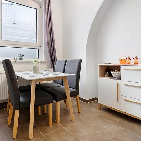 Apartament Peenecamp Neukalen,