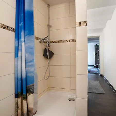 Apartament Peenecamp Neukalen, Neukalen
