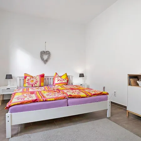 Peenecamp Neukalen, Apartament