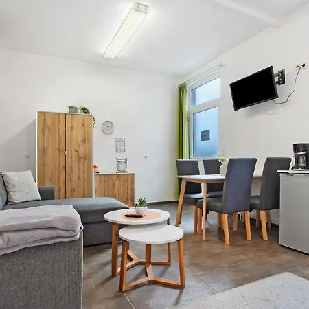 Peenecamp Neukalen, Apartament