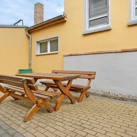Apartament Peenecamp Neukalen,