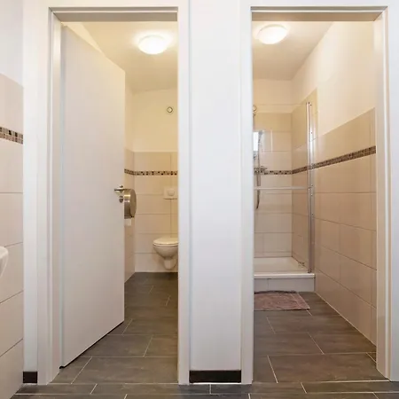 Apartament Peenecamp Neukalen, Neukalen
