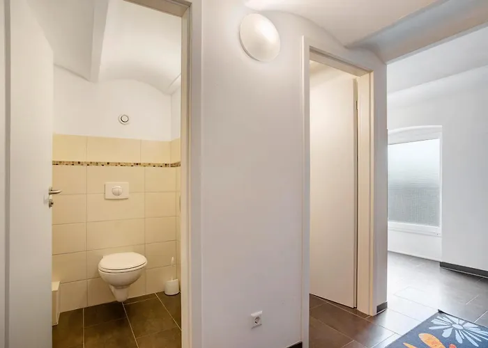 Lägenhet Peenecamp Neukalen, Neukalen