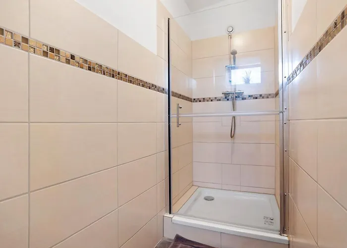 Peenecamp Neukalen, Lägenhet Neukalen